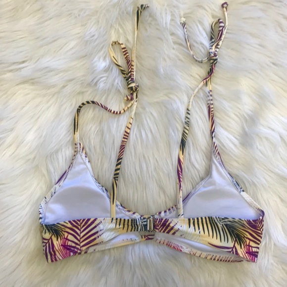 High Waisted Print Bikini - Picture 4 of 5